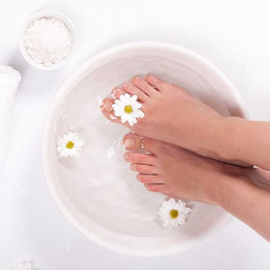  Easy methods to Give Your self a Pedicure at Dwelling