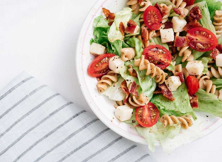  Wholesome Meals To Deliver on Picnics, Say Dietitians